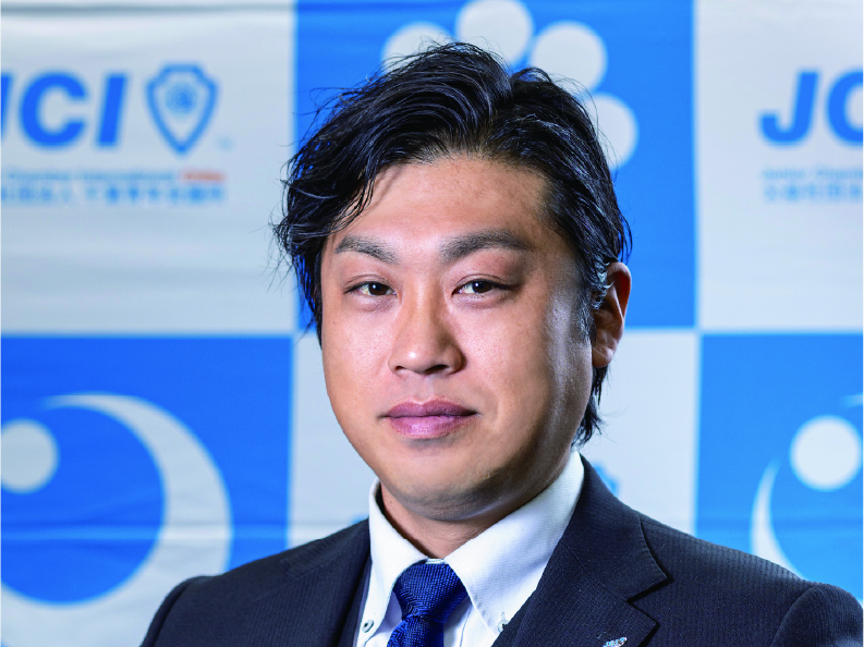 理事長 太田 優介